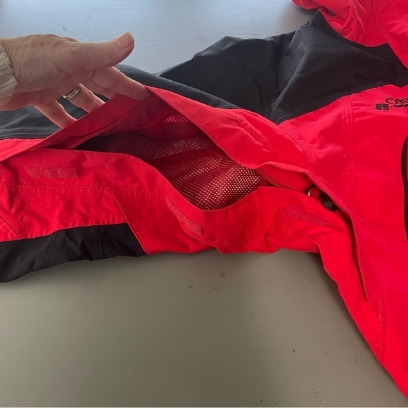 Columbia Winter Coat - Red & Black - Size Small - Picture 8 of 11